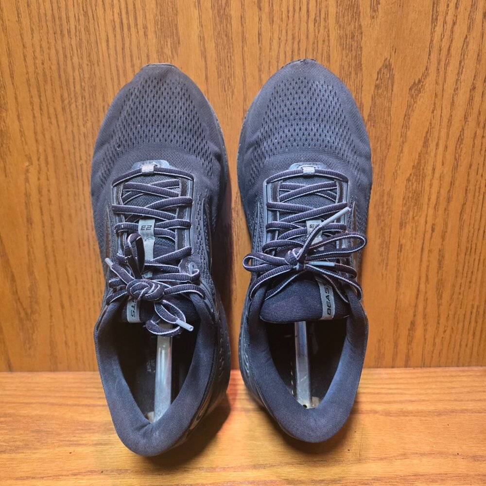 Brooks Beast GTS 23 (Right shoe Sz 10.5 4E)(Left shoe Sz 11 4E) Running Shoes - Picture 7 of 10